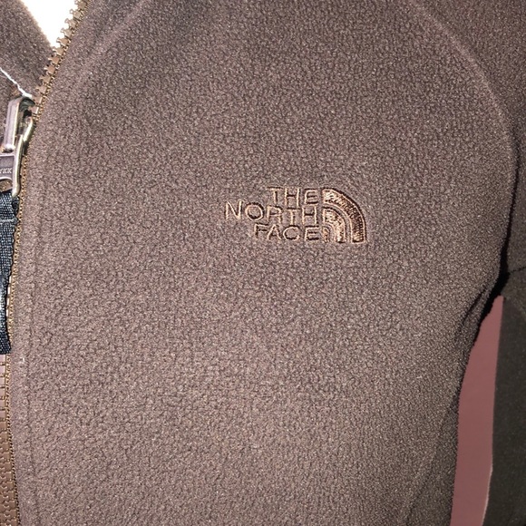 SOLD! The North Face Dark Brown Fleece Jacket - Picture 2 of 5